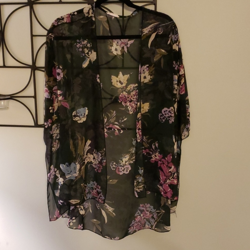 Flowy Kimono